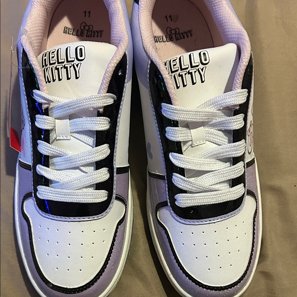 Hello Kitty Women Sneakers - Purple and Pink